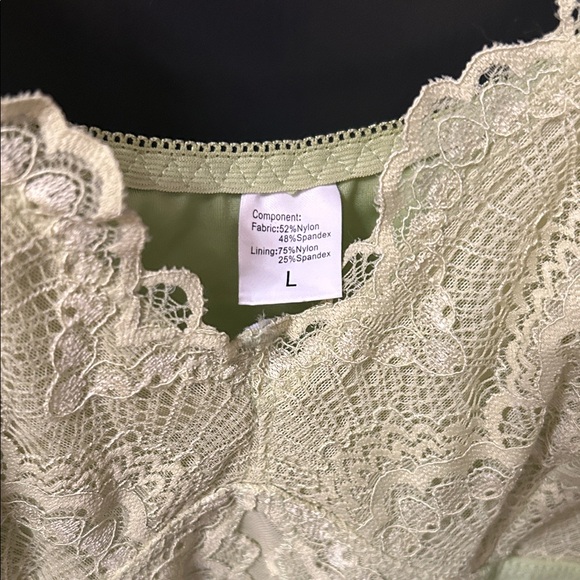 Lace Trimmed Yellow Shapewear Bodysuit - Picture 2 of 3